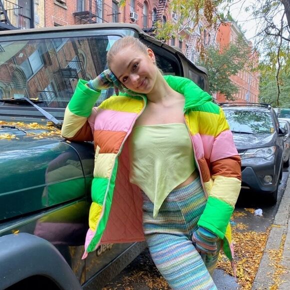 RACHEL ANTONOFF Terry Puffer in Colorblock - Picture 5 of 12